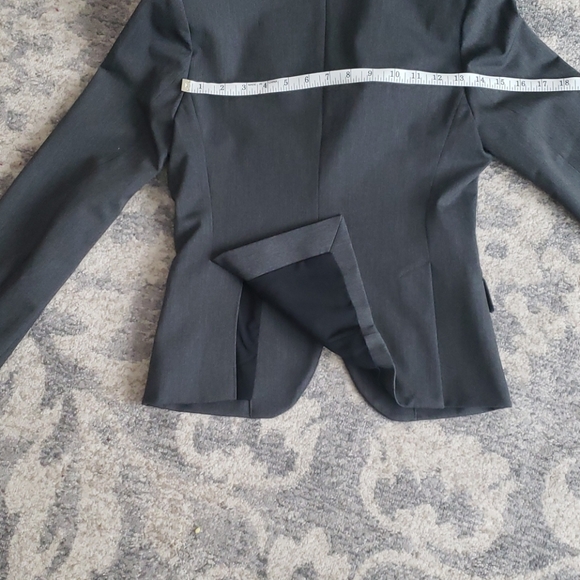 Express Career Blazer - Picture 9 of 11